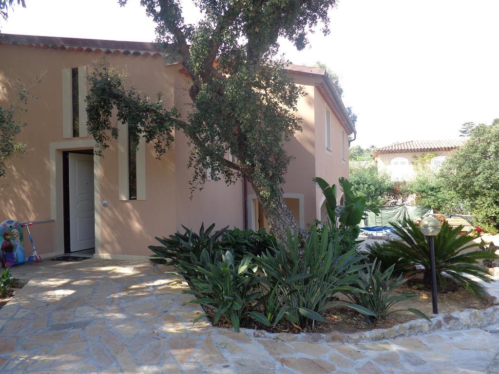 Appartement Villa Angelina Grimaud Exterior foto